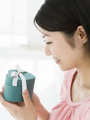 冷酒グラスでのど越し最高の酒を
